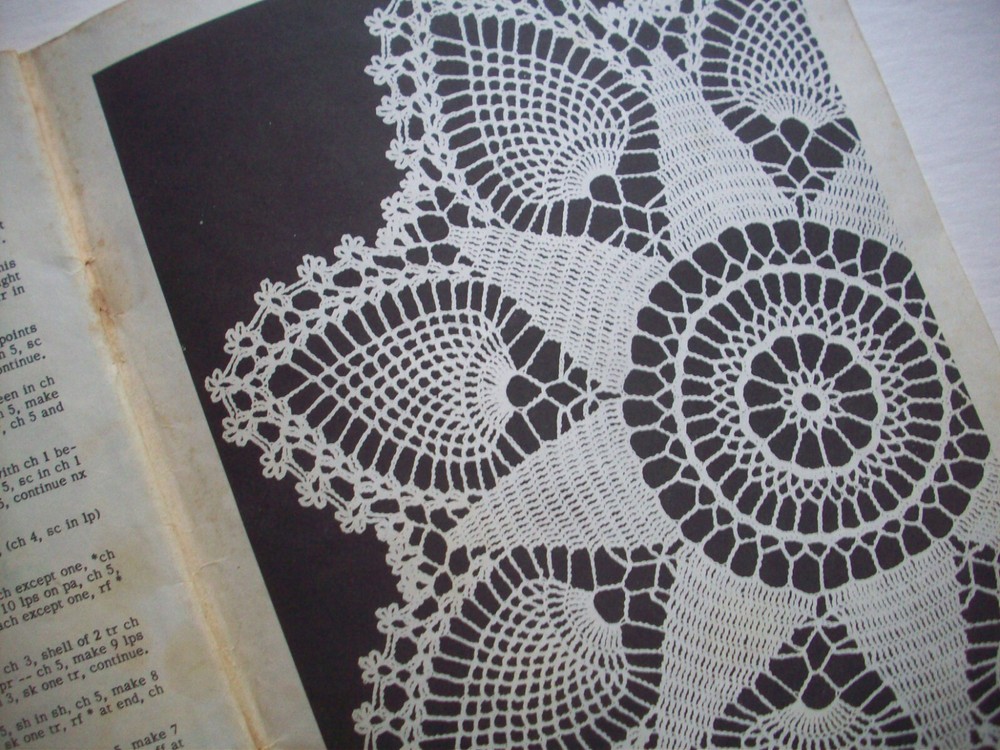 Crochet doily pattern booklet Volume 19