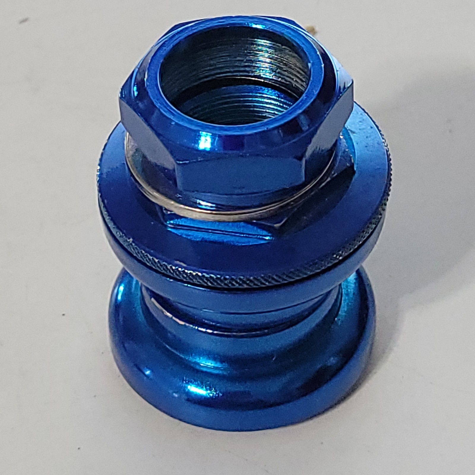 old school NOS blue Hatta 1 inch threaded bmx bike headset blue