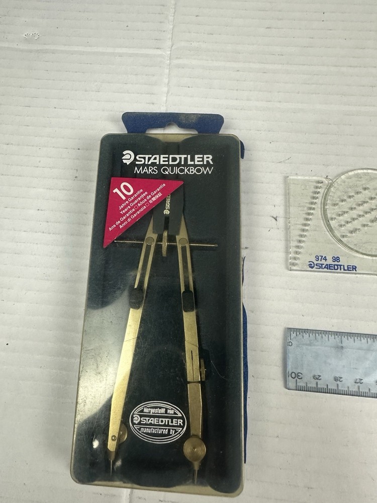 VTG  Staedtler Mars Quickbow Drafting Instrument And Ruler,triangle,letter Guide