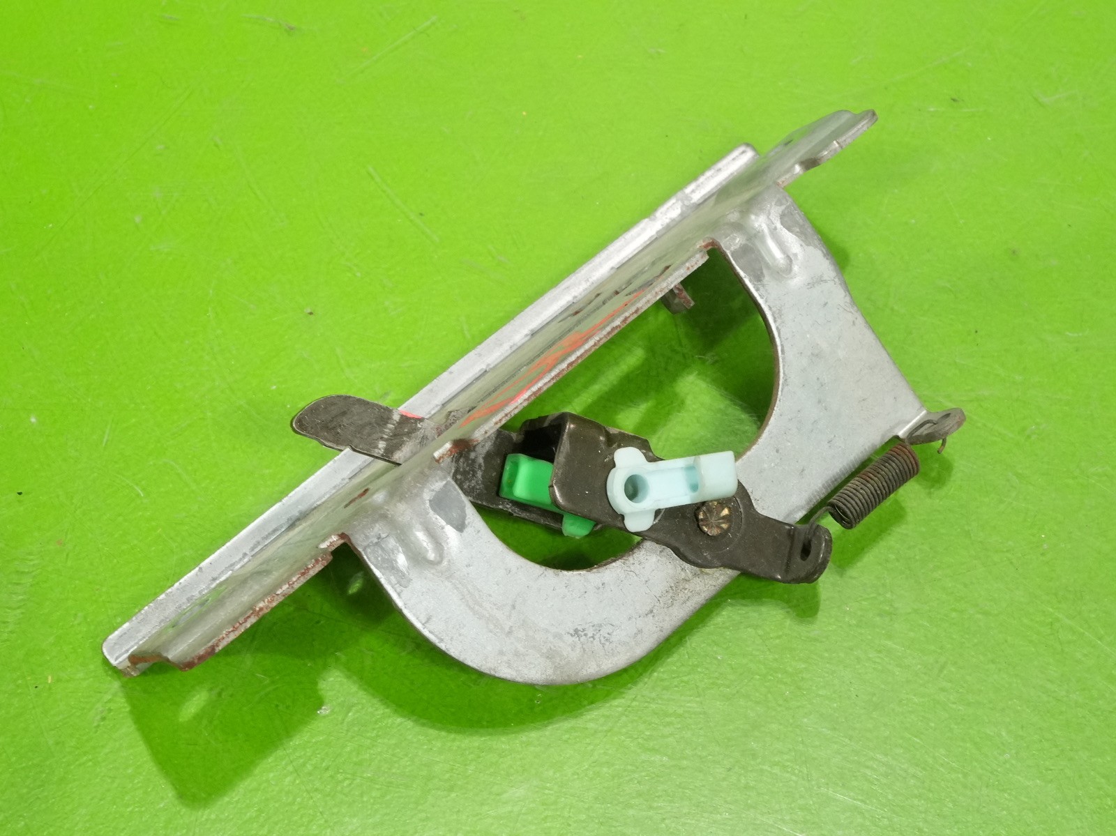 92-95 Civic hatch hatchback OEM 74790-SR3-003 rear back tailgate opener lever