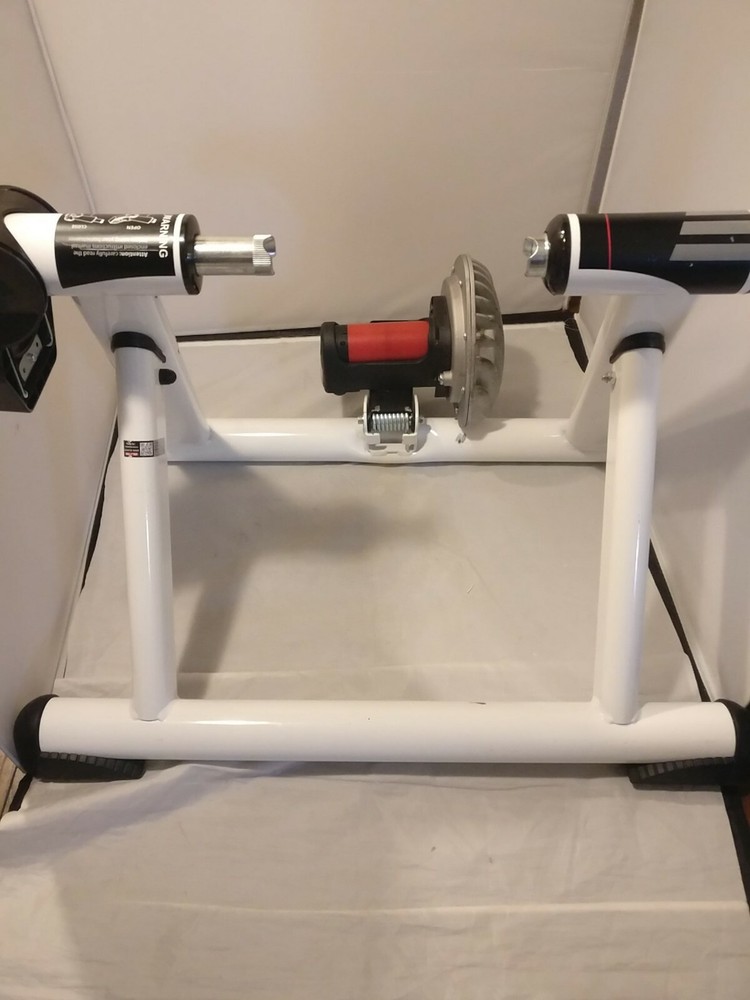 ElitePower Fluid RITMO Bike Trainer