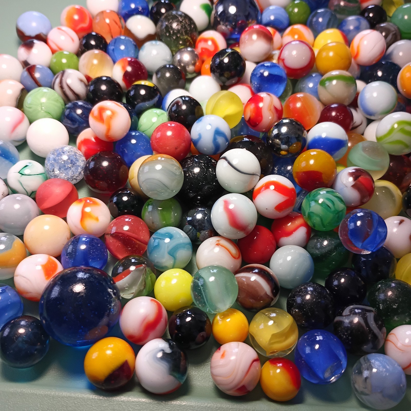 Marble Lot Of 2 Lbs 14 Oz