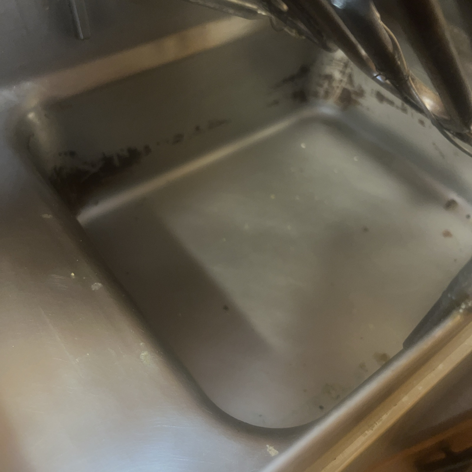 Wells 5E-F15 15 lb. Electric Countertop Fryer - 208-240V, 4319/5750W UUU