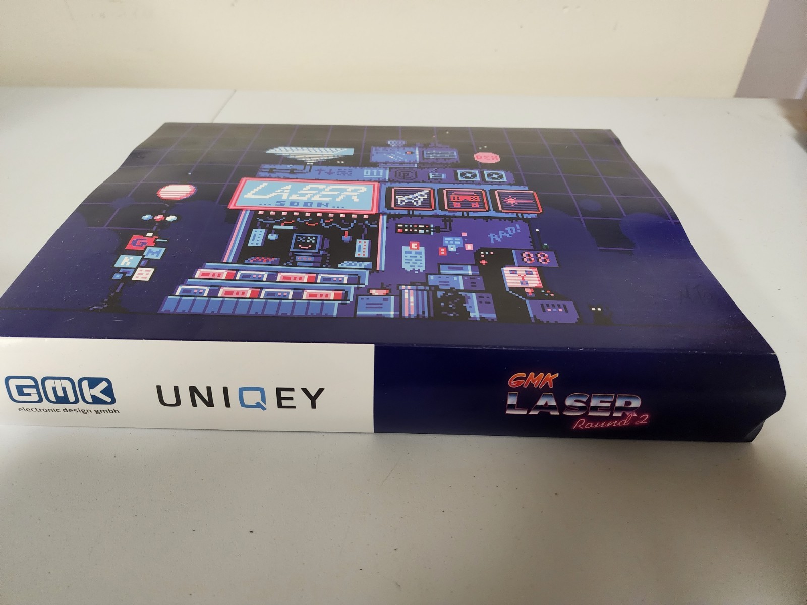 GMK Laser Cyberdeck R2 from Mito, double shot keycaps base set