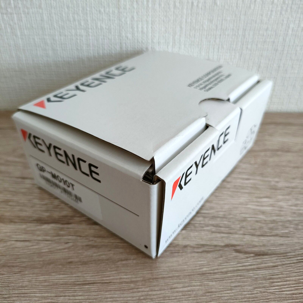 Keyence Pressure Sensor GP-M010T NEW