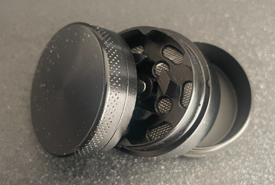NEW Mini Grinder Crusher Tobacco Herb Spice Metal Alloy Portable 3 Chamber Roll