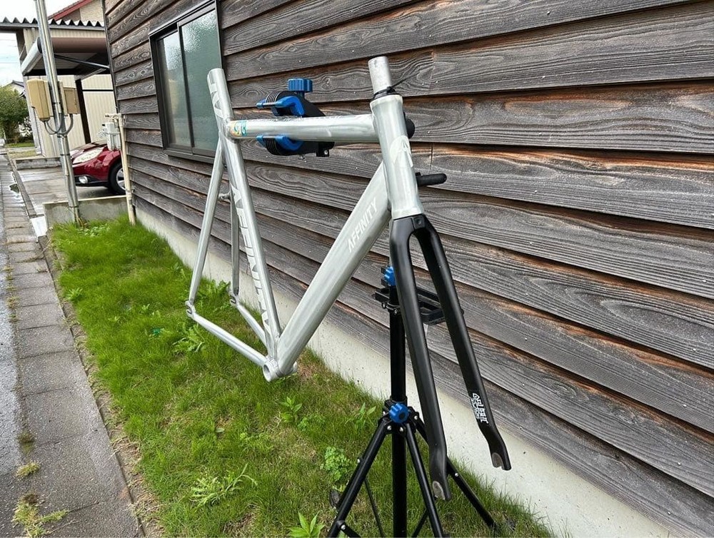 AFFINITY CYCLESKISSENA Lsize (raw)