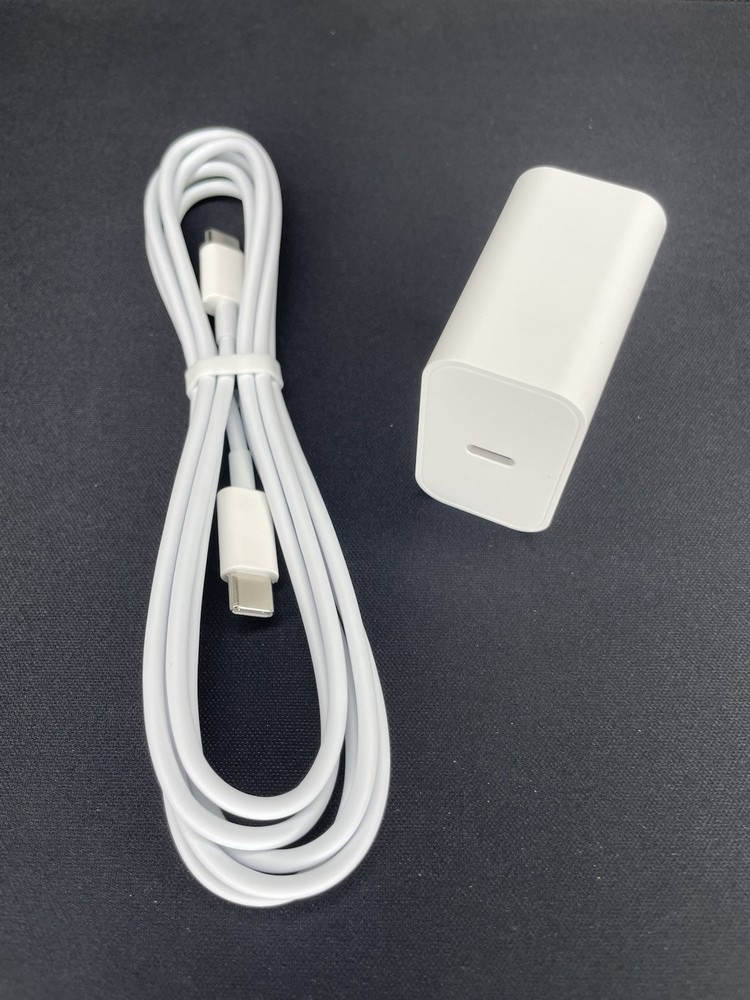 iPhone/Samsung Fast Charging Block and Charger (6ft)