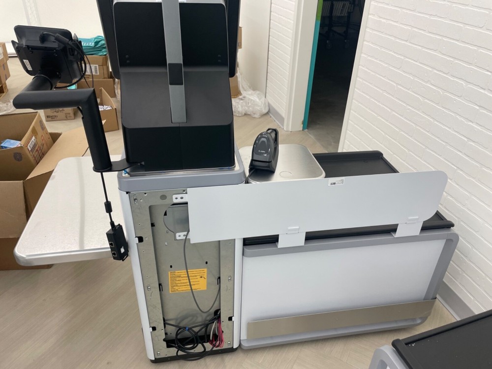 2 NCR 7360 R6C Self Check Outs