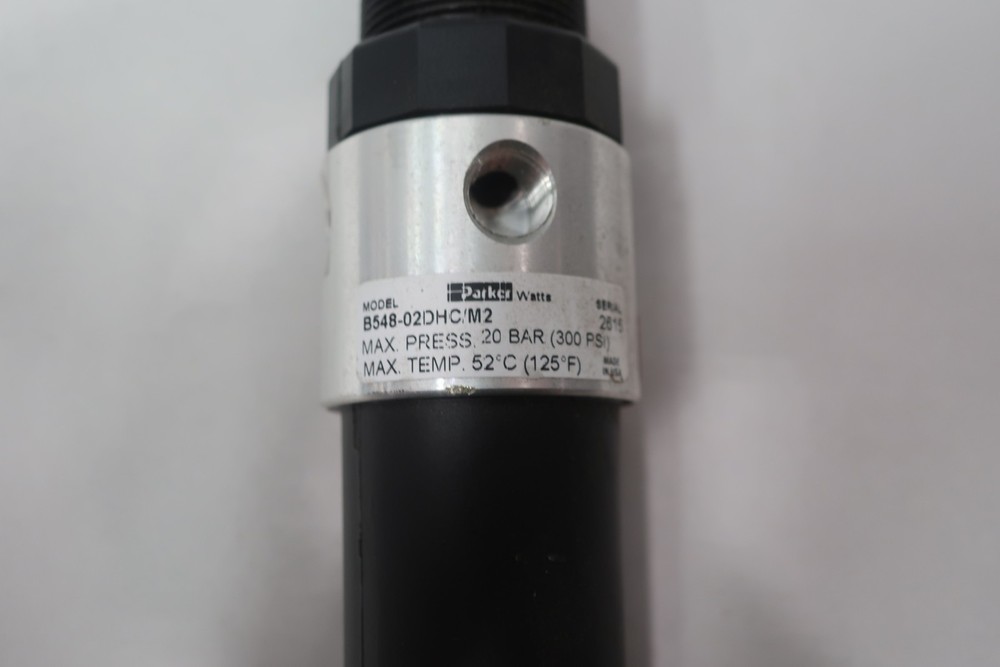 Parker B548-02DHC/M2 Integral Filter-regulator 300psi