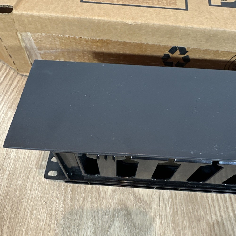 Panduit WMPFSE PatchLink Horizontal Cable Manager 1RU