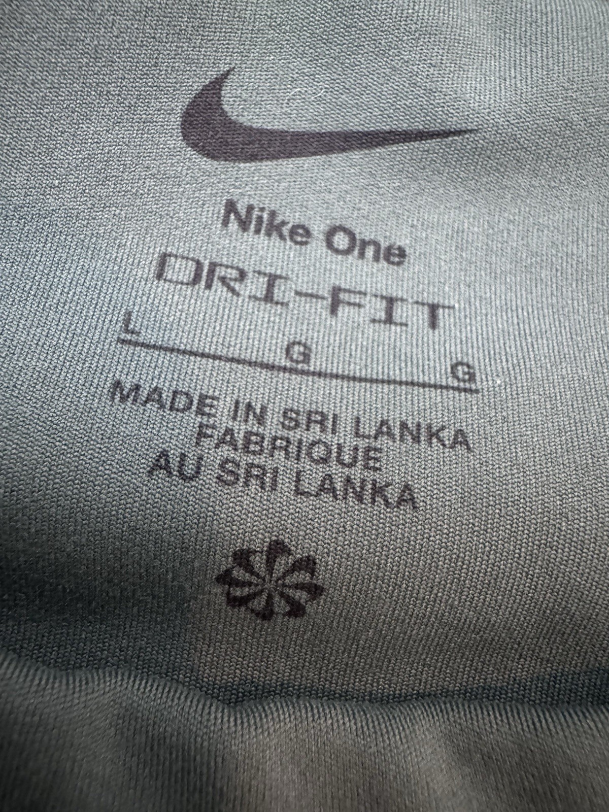 Nike One Dri Fit Cropped Tee T-Shirt Green Large