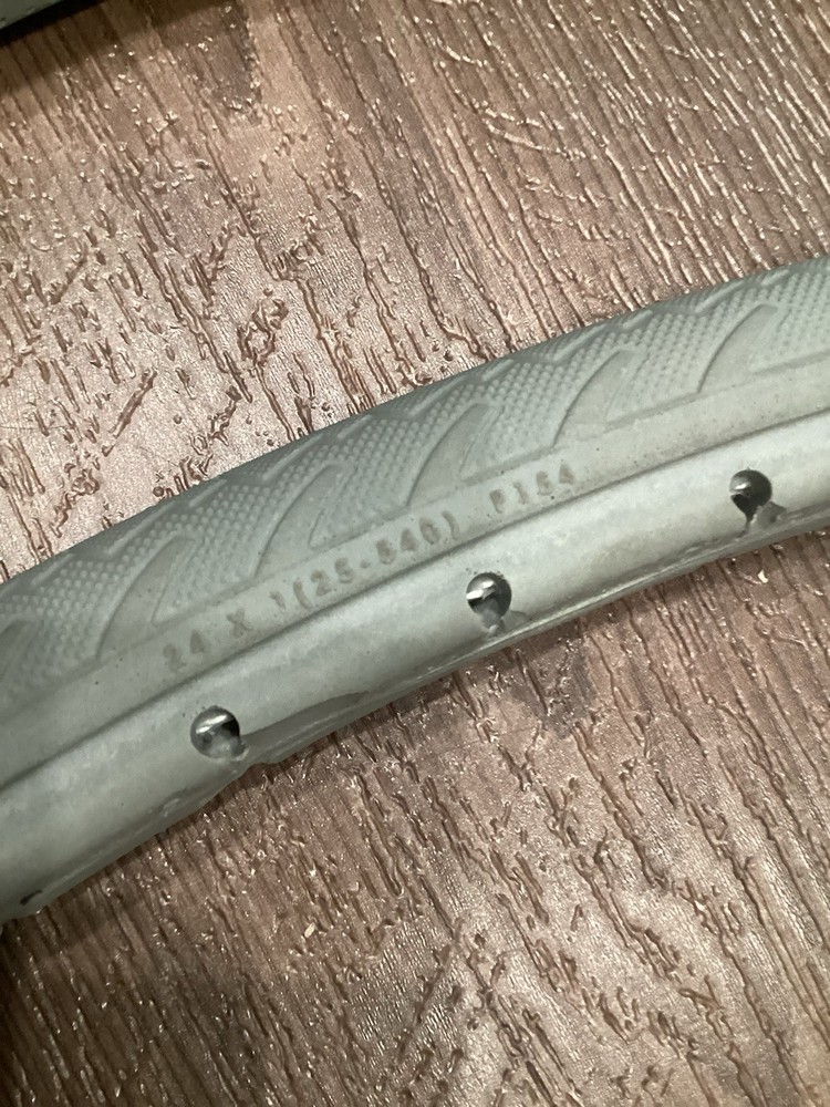 Primo 24x1 Airless Solid Surface Wheelchair Tires