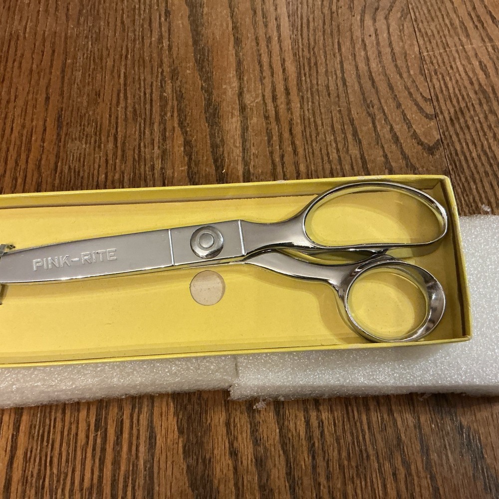 Wiss Pink-Rite,Model E Pinking Shears,gently used stored condition