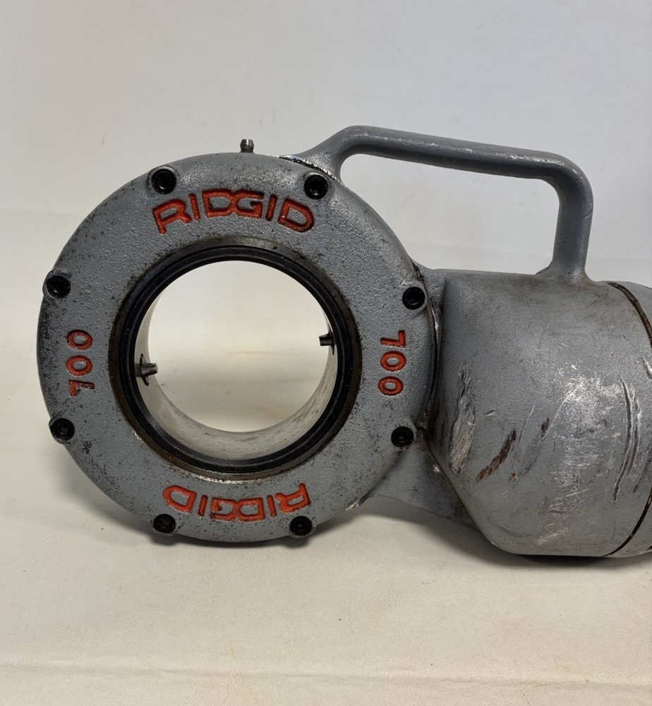 Ridgid Model 700 Hand Held Pipe Threader in New Toledo Storage Box