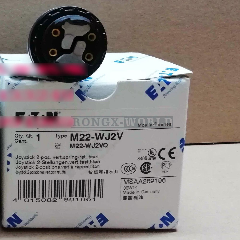 ONE EATON M22-WJ2V Pushbutton Joystick Operator New