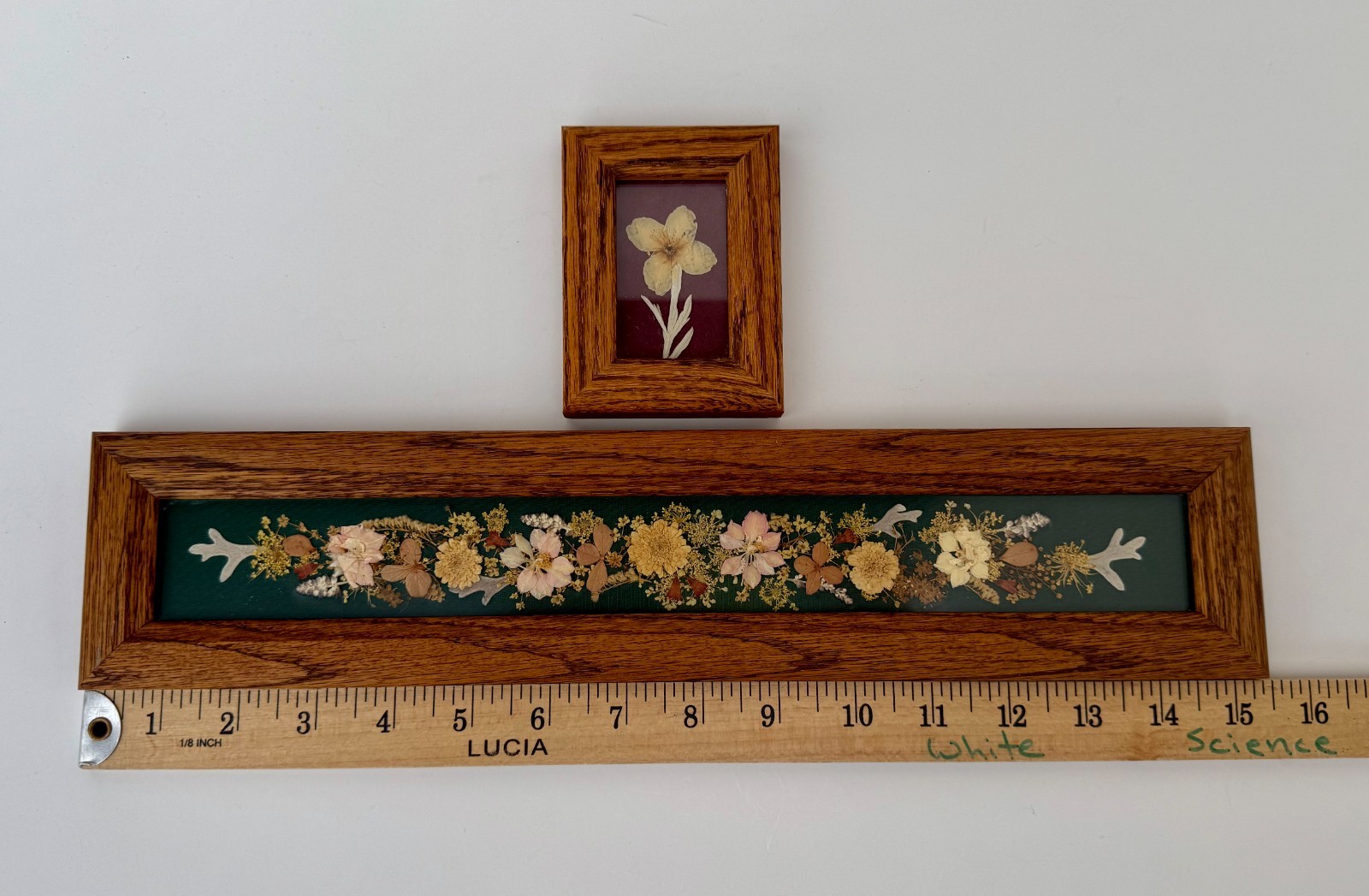 2 Vintage 1997 framed pressed wildflowers Floral Botanical Artisan Good