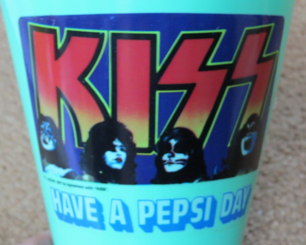 KISS GREEN PEPSI SCREAM MACHINE CUP AUCOIN 1977