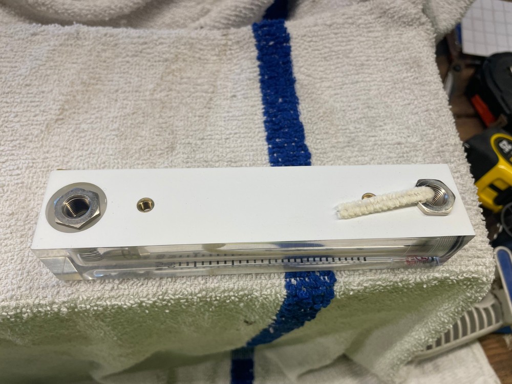 NOS Dwyer Series VFB VISI-FLOAT Flowmeter VFB 81