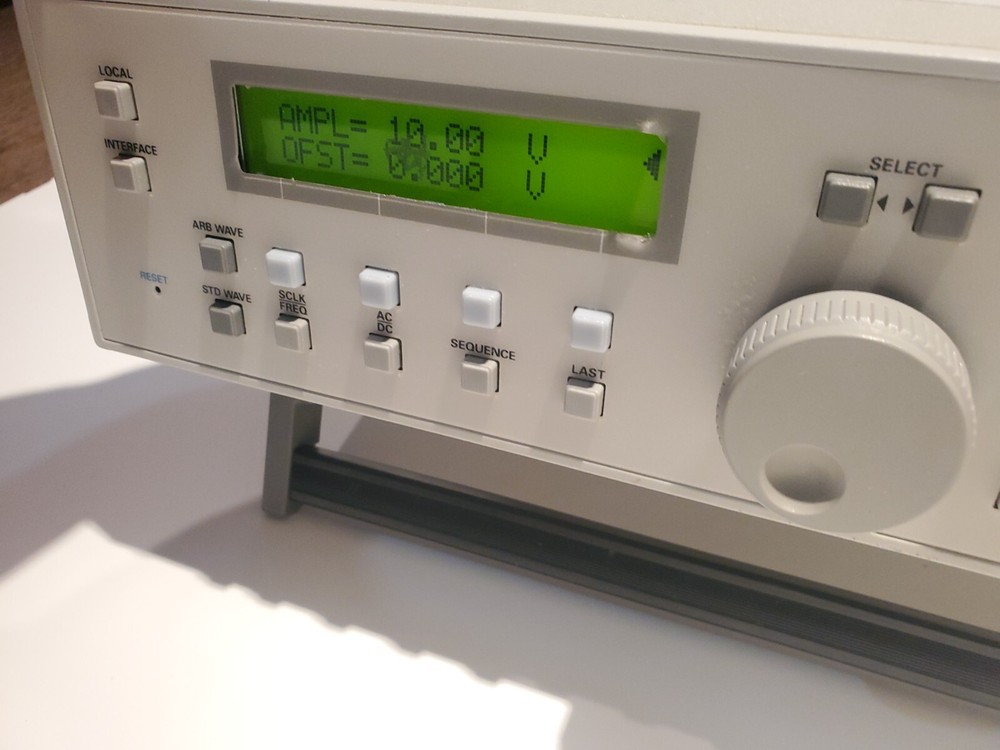 Fluke Philips PM 5150 ARBITRARY WAVEFORM GENERATOR 20 MS/s