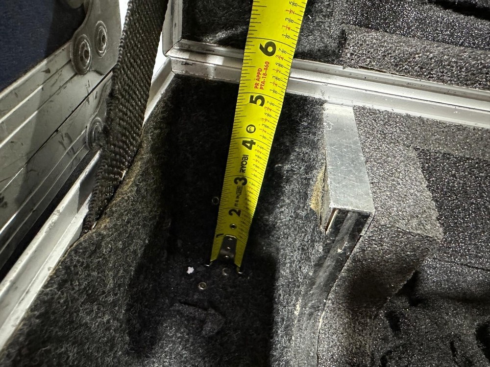 Unbranded Assorted Cases #2844 (One)THS