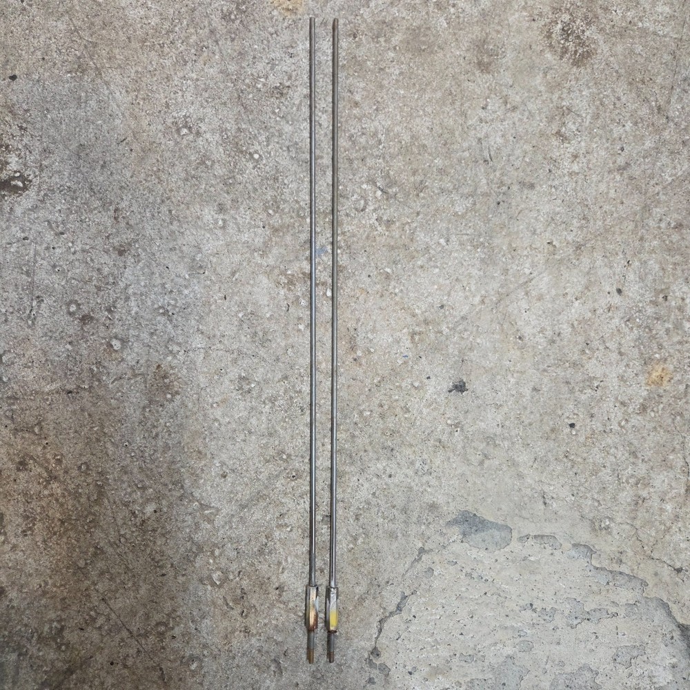 Grumman AA1/5 VOR Nav Antennas