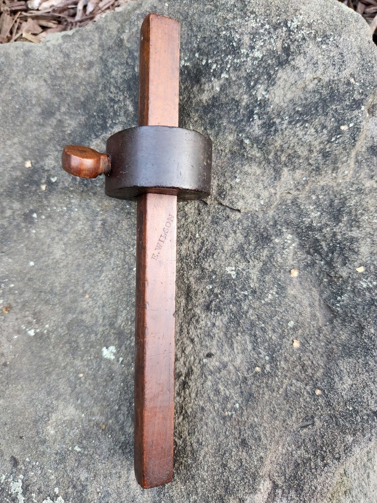 Unmarked vintage marking gauge