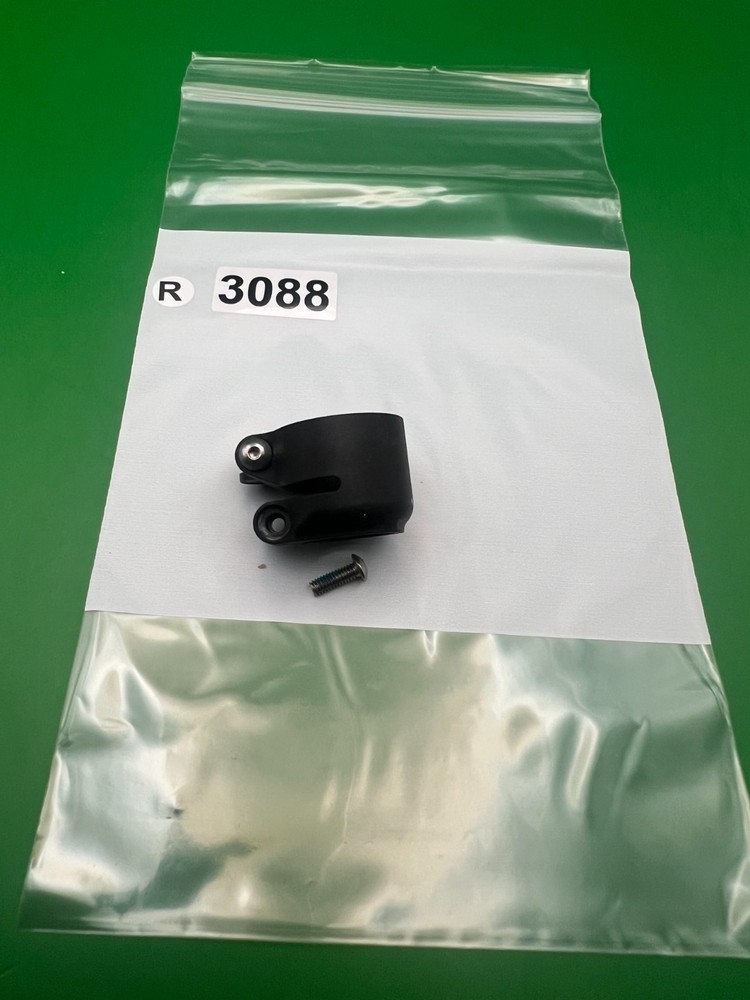 Dye Low Rise Feedneck