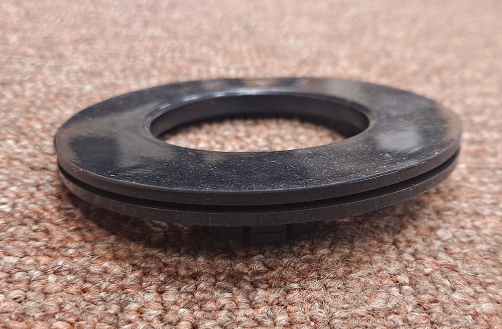 2GWD-13B GIRARD GROMMETS