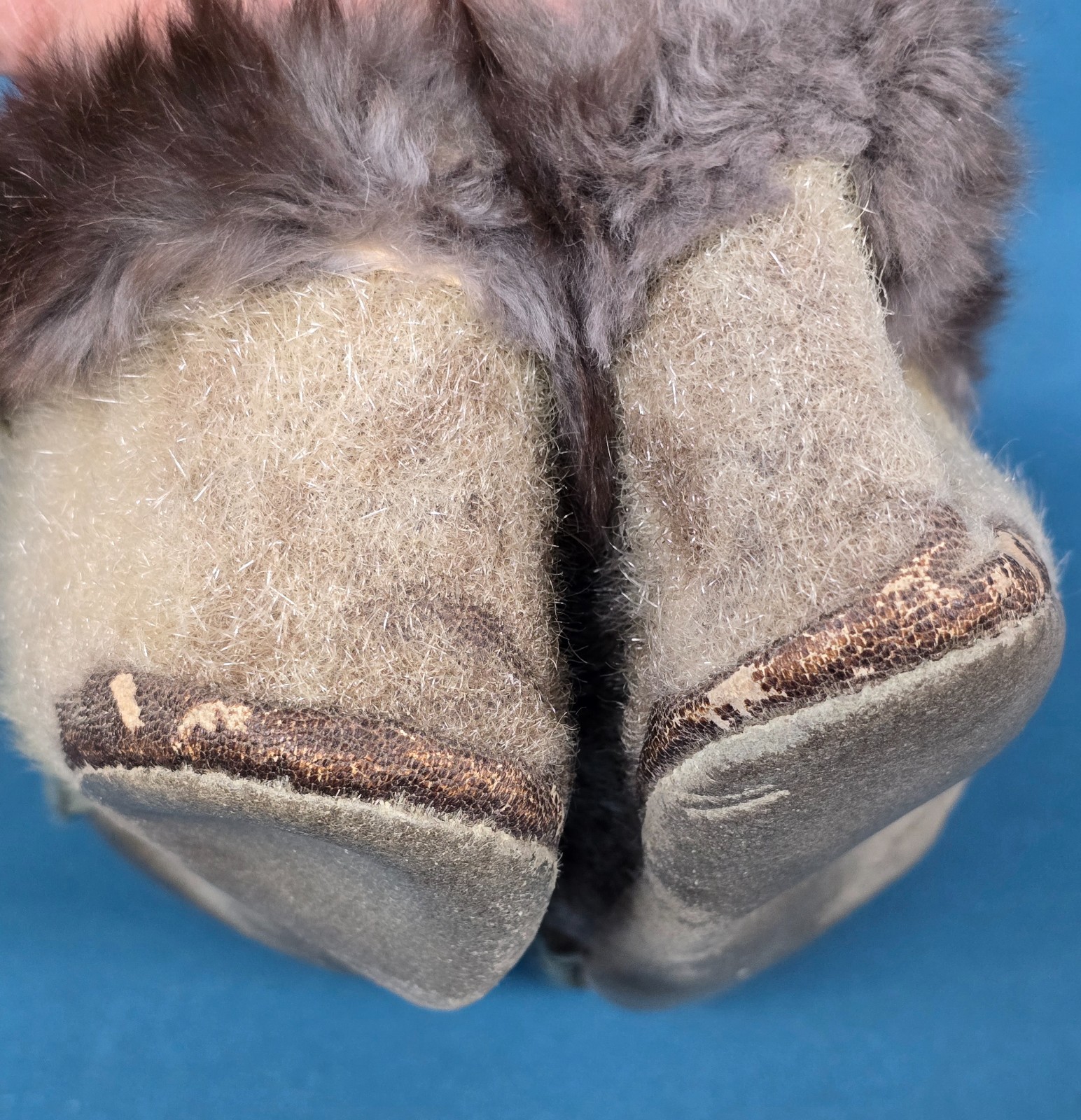 Vintage Handmade Alaska Native Inuit Eskimo Fur Slippers Beadwork 8.5-9