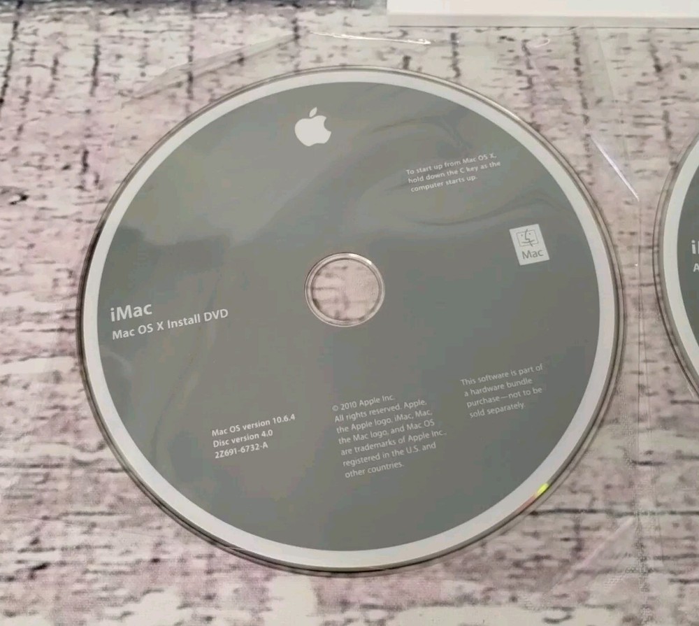 Apple MacBook Pro Mac OS X 10.6.4 & Application Install Discs ONLY w/ iWork Disc