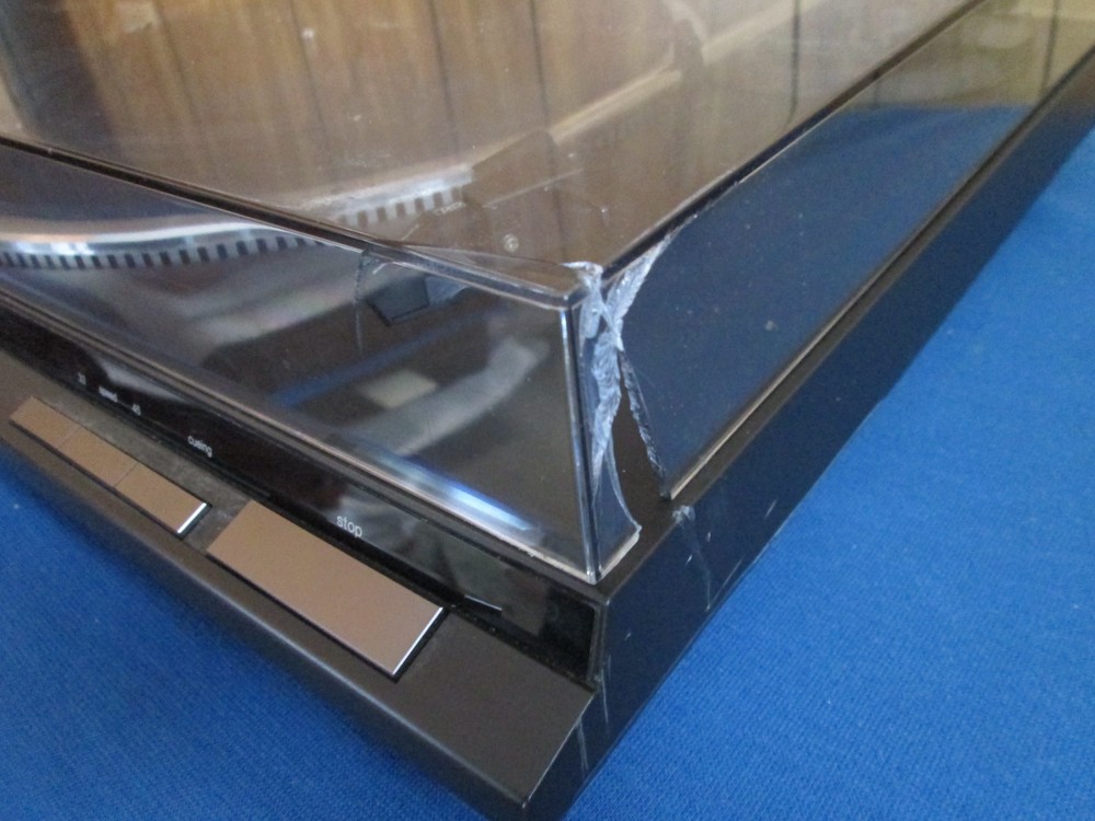 Technics SL-QD22 Quartz Direct Drive Automatic Turntable