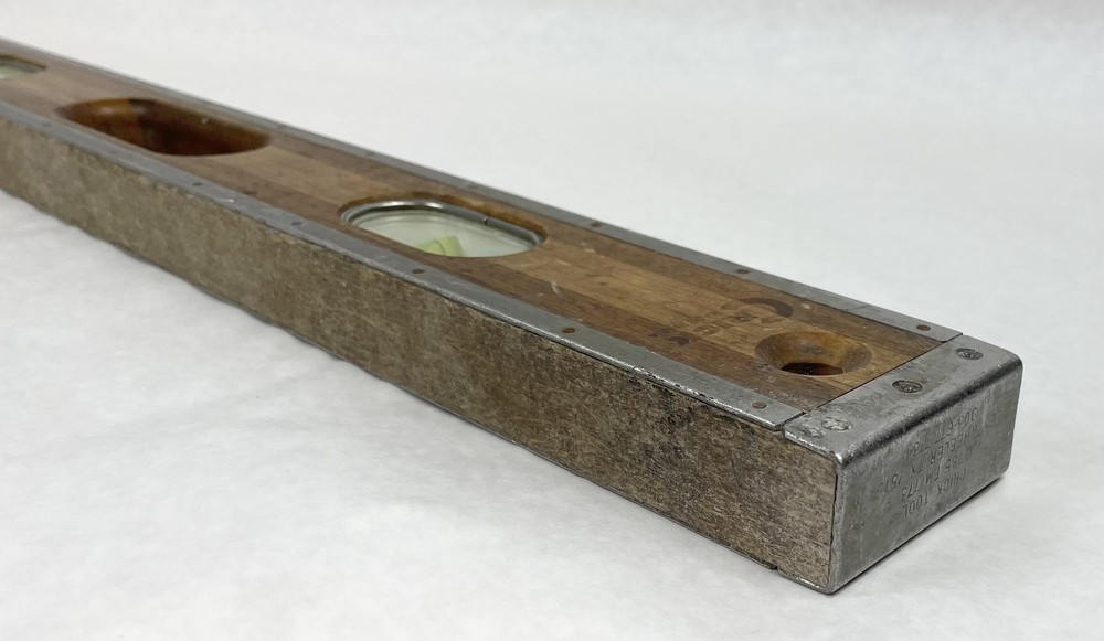 Crick 36 Inch Wooden Level