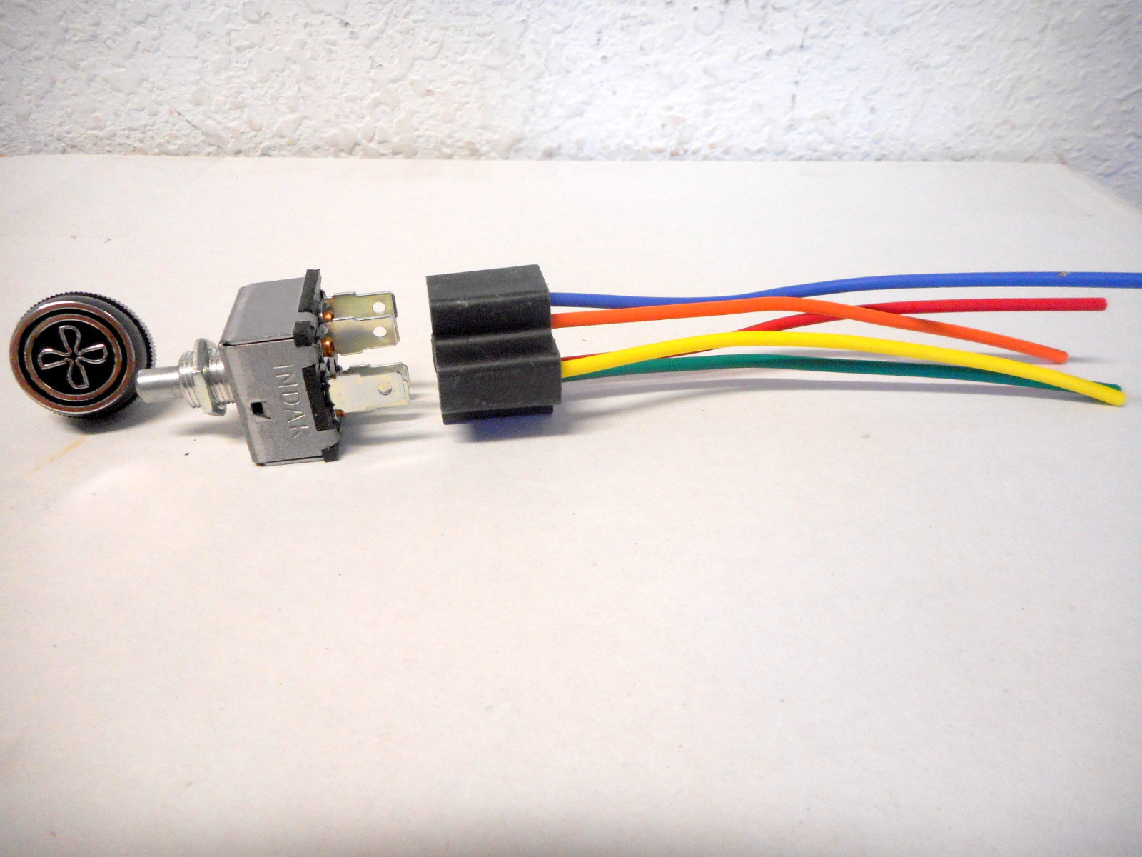 ROTARY A/C SWITCH 3 SPD BLOWER SWITCH  W/ 'SHORT' HARNESS & PLUG, 'FAN' KNOB USA