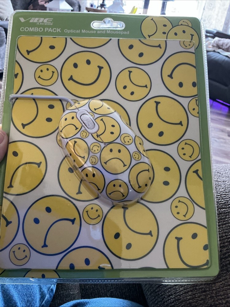 Happy/Sad Face Computer Mouse and Mousepad Combo
