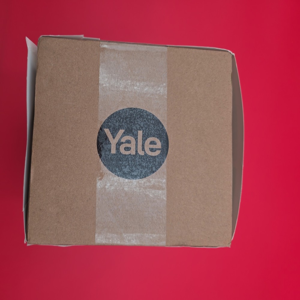 Yale Security Assure Lock 2 Deadbolt, Black Suede Keyed Smart Entry Lock *READ*