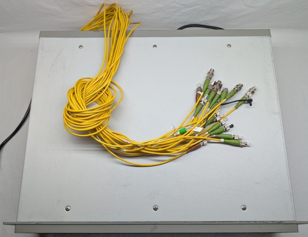 JDS Uniphase SC Series 1x26 Programmable Fiberoptic Switch - Model SC0126