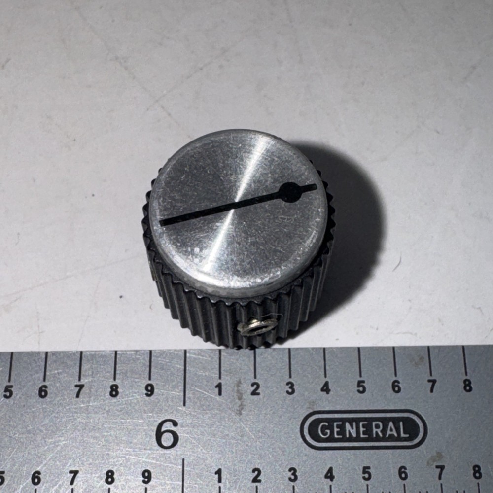Set of 8 Test Instrument Knobs With Metal Liners