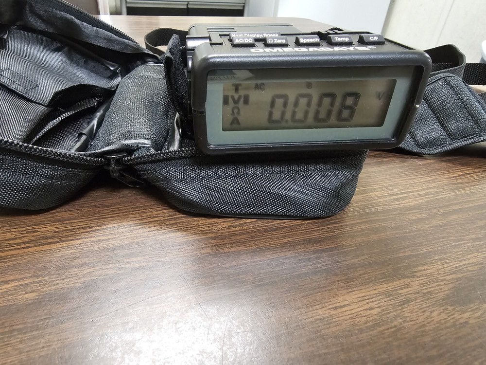 Omegasays HHM1A High Performance True Rms Multimeter / Thermometer