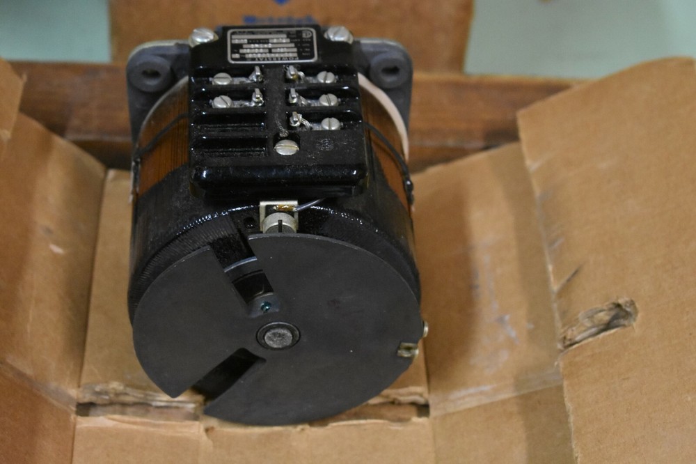 POWERSTAT VARIABLE TRANSFORMER MODEL Q116 0-140 V OUTPUT