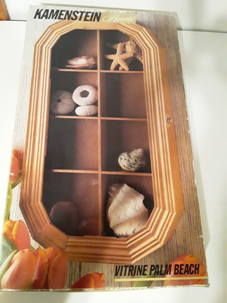 Kamenstein Curio Cabinet