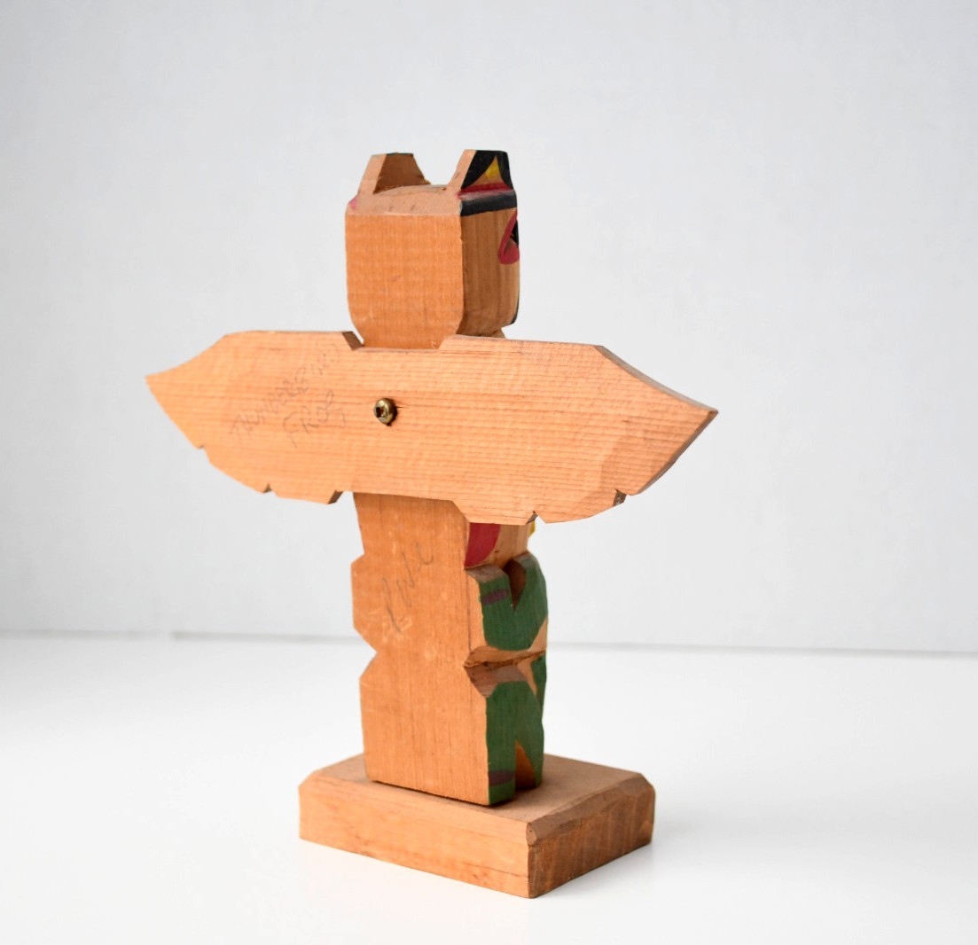 Vintage PWC Cedar Totem Pole Thunderbird Human and Frog 1970's Perfect 7x6.5