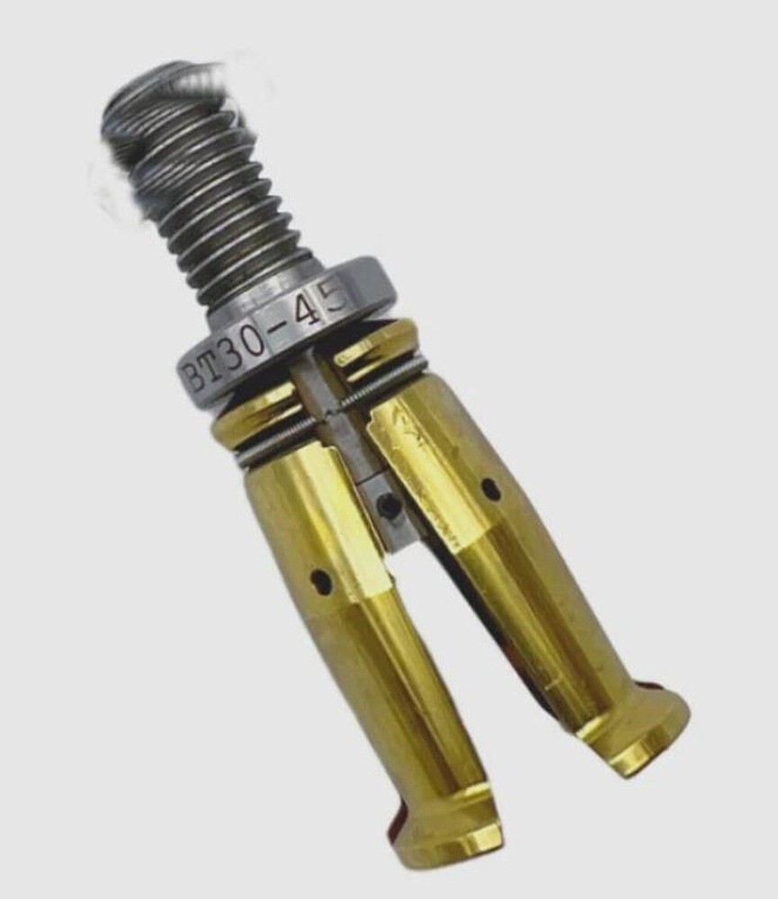 BT30 4 Petal Clamp Pull Claw CNC Spindle 45 Degree Outer Screw Pull Part New