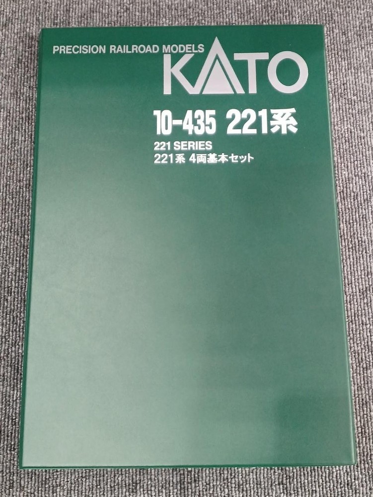 KATO 10-435 Series 221 4-Car Basic Set Electric Train