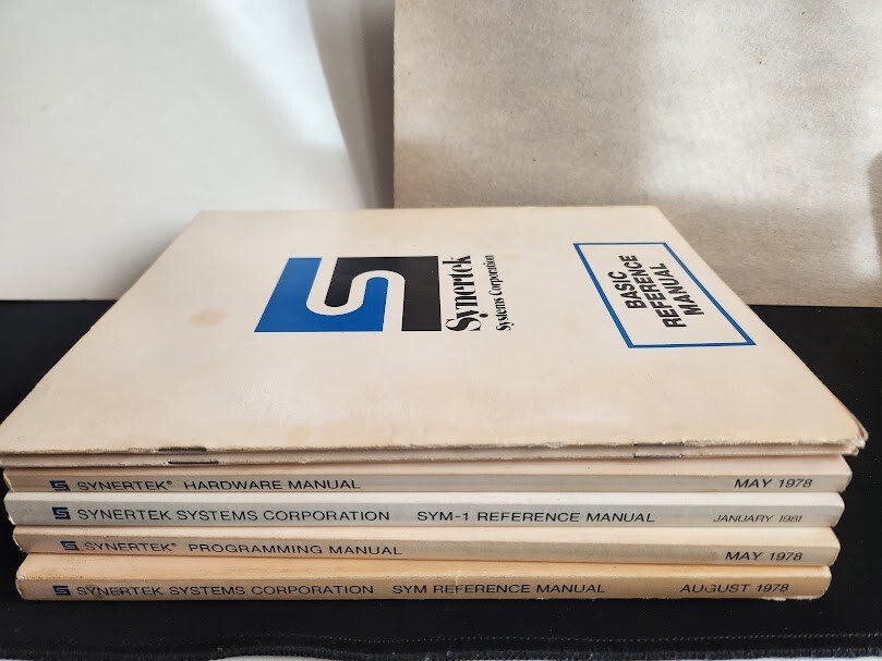 Vtg 1970s Synertek Systems Hardware Programming/Reference Manuals MCS6500/SY6500