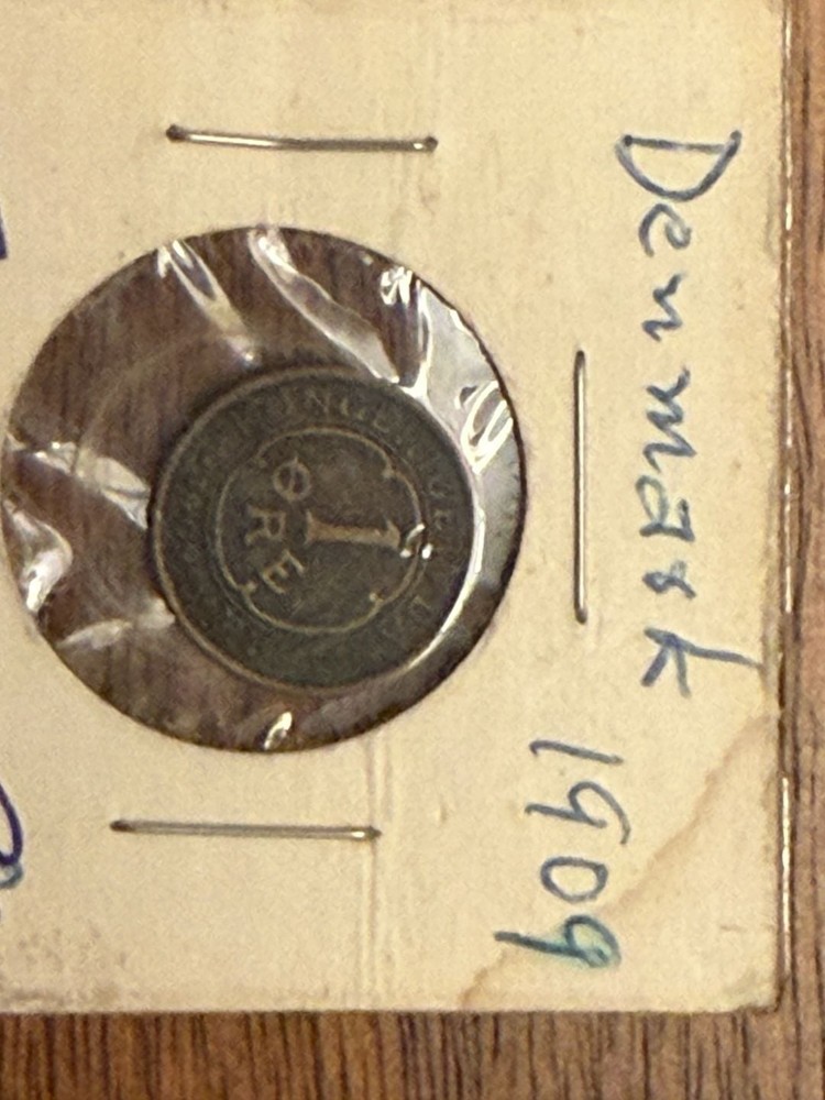 1909 Denmark 1 Ore Bronze Coin Frederick VIII Monogram