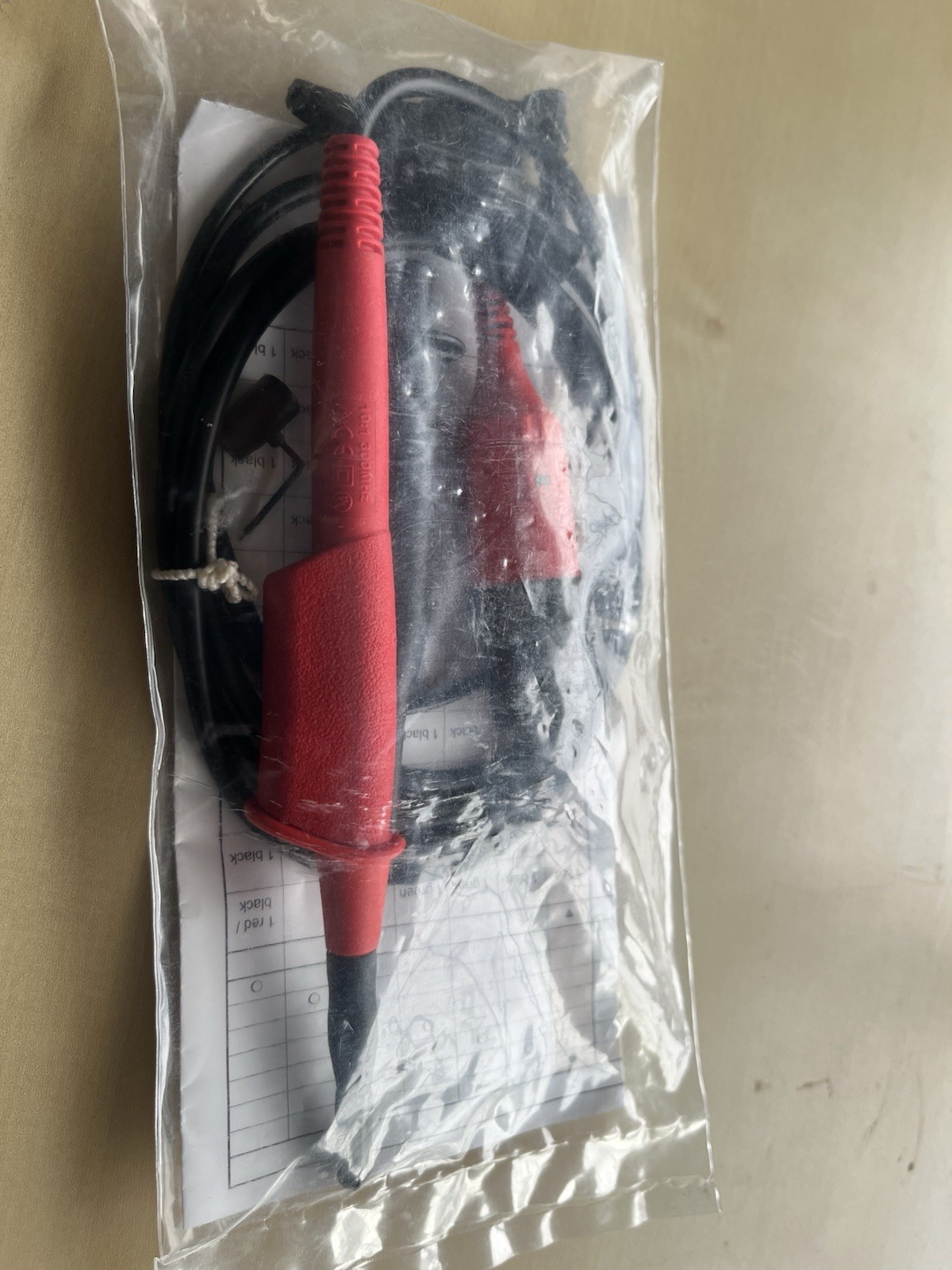 Fluke VPS410-R 10:1 Voltage Probe Set 300 MHz for ScopeMeter 190 Series