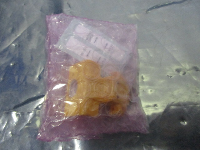 Omron F39-CN6 Controller Sensor Connector, 452681