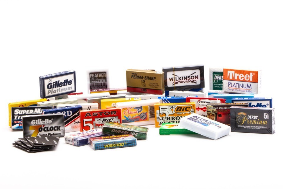 Complete Kit | DE Blade Sample Packs | Razor Emporium