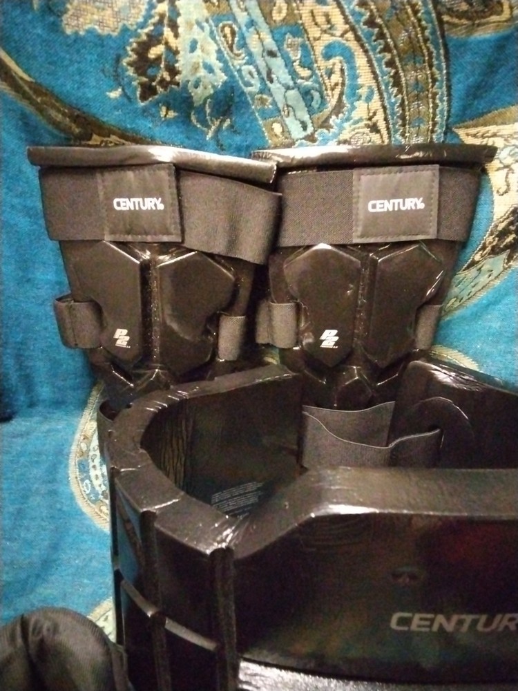 Century 4 Piece Sparring Gear Lot